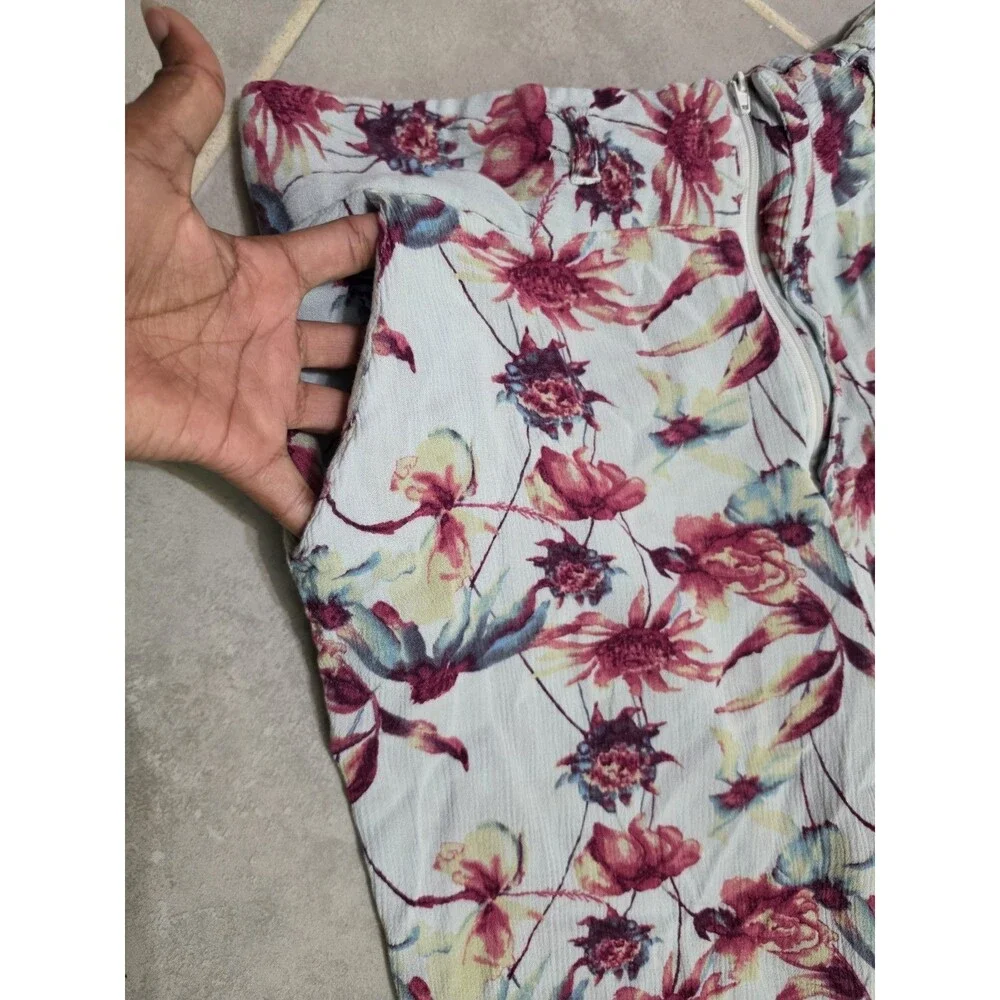 Signature Studio Women's Floral Wide Leg Culottes Pants Size L Pockets